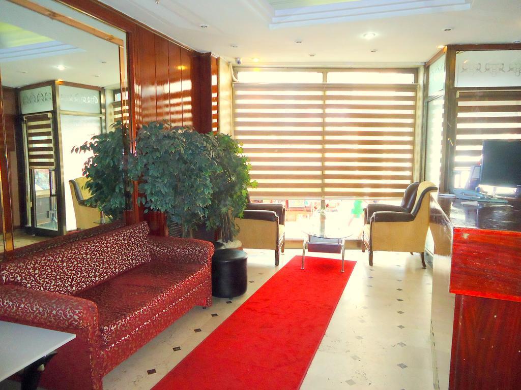 Simge Hotel Istanbul Bagian luar foto