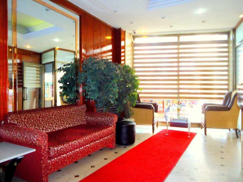 Simge Hotel Istanbul Bagian luar foto