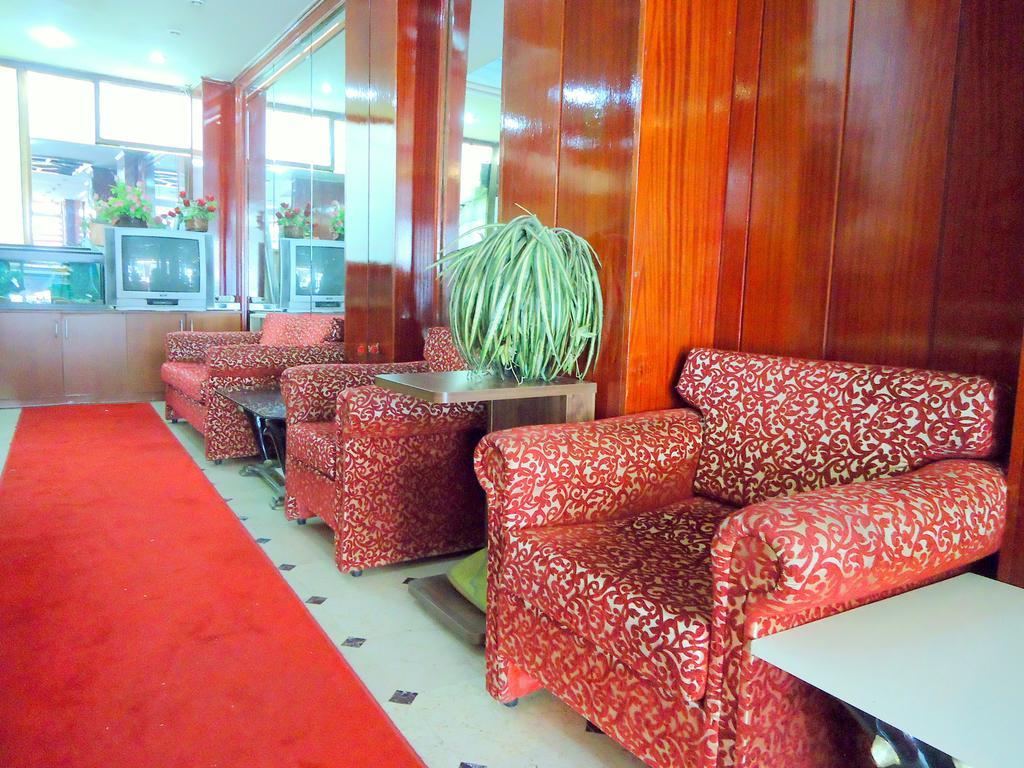 Simge Hotel Istanbul Bagian luar foto