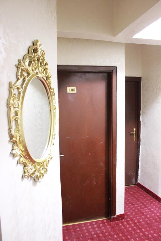 Simge Hotel Istanbul Bagian luar foto