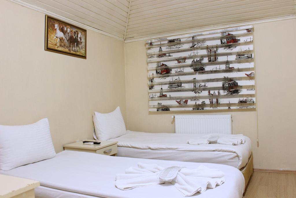 Simge Hotel Istanbul Bagian luar foto