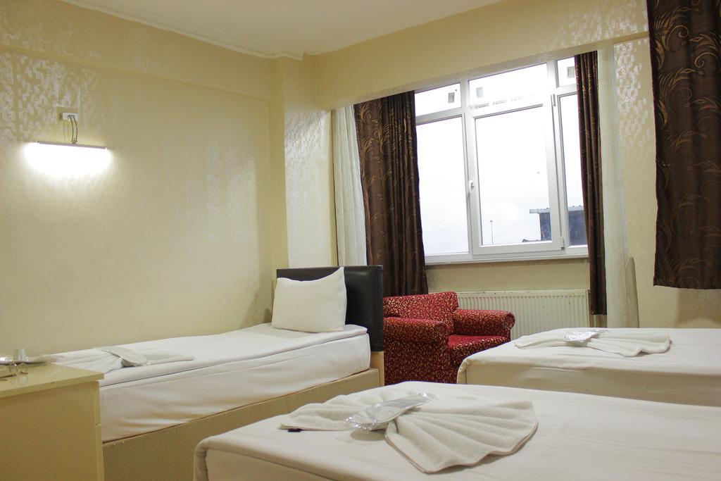 Simge Hotel Istanbul Bagian luar foto
